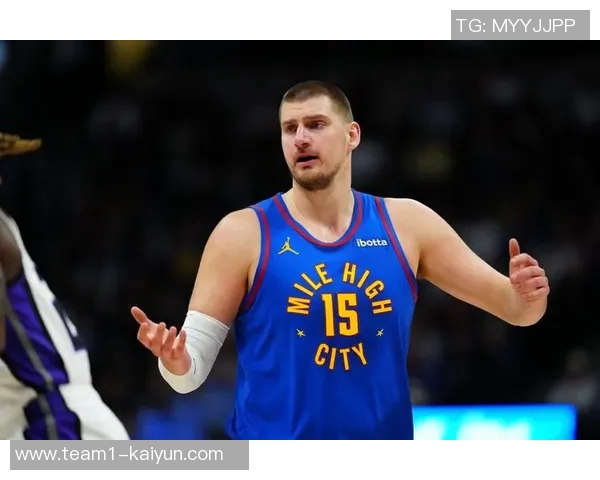 约基奇今日高效表现25分15篮板10助攻追平张伯伦历史成就 约基奇今日高效表现25分15篮板10助攻追平张伯伦历史成就