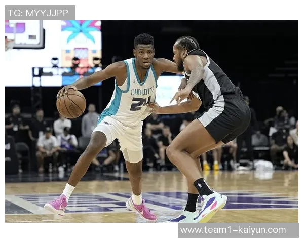 布兰登米勒全能表现15投9中砍下24分5篮板7助攻3抢断1盖帽三分球命中率高达57