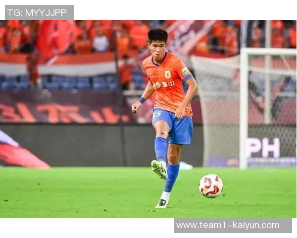 北青评论U22国足热身赛王钰栋进球彭啸伤愈复出展现球队新气象