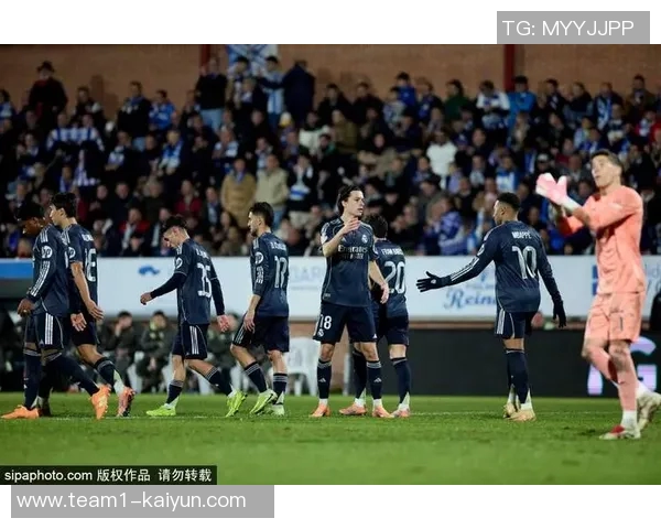 卢宁因小腿不适缺阵一周对阵阿尔瓦塞特后伤情更新